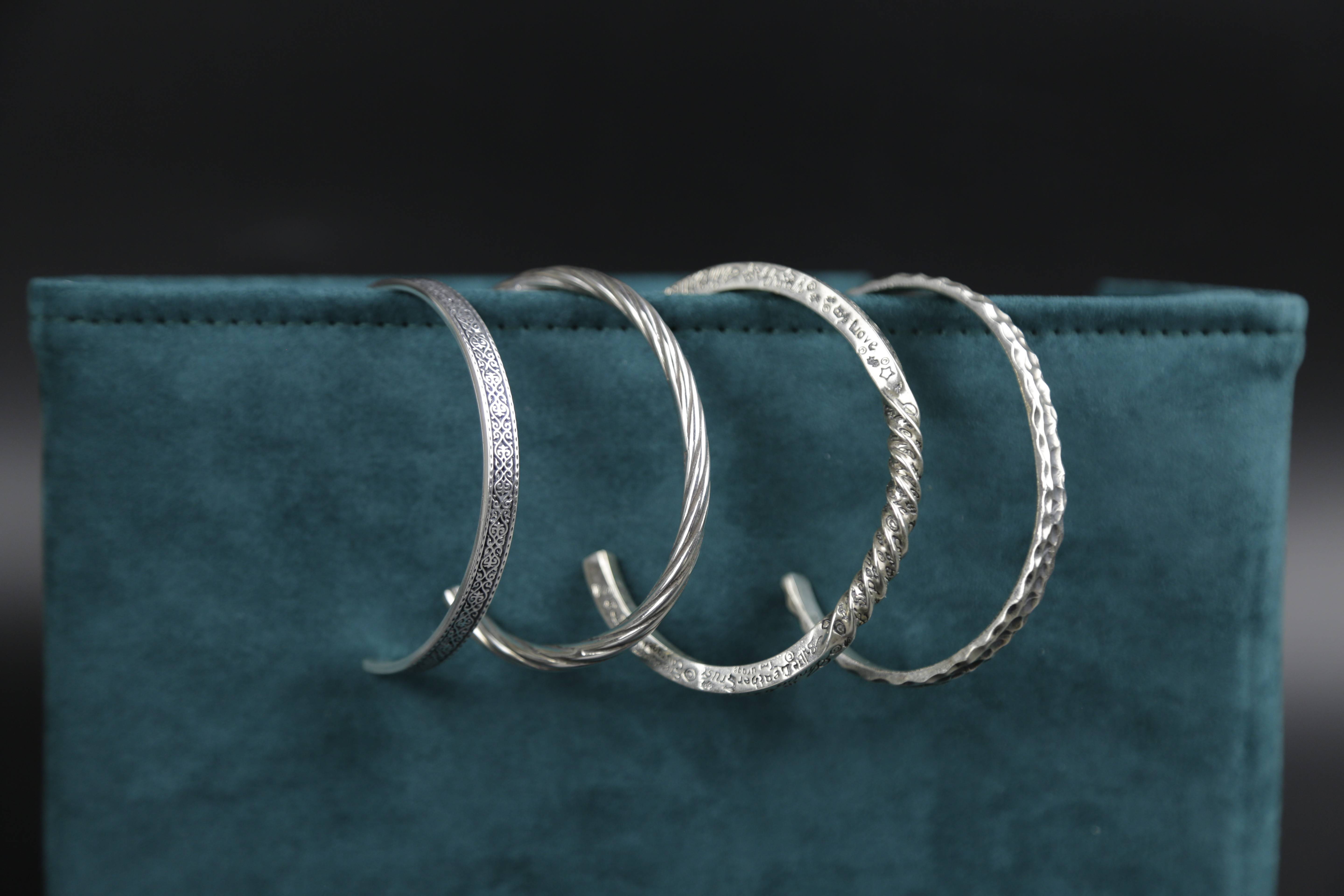 Silver Accessory 1